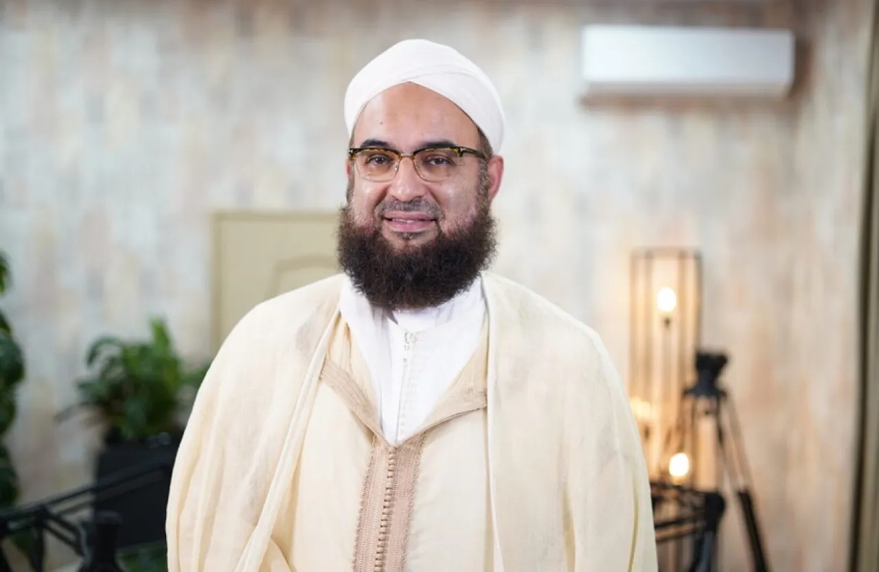 رجل دين مغربي يثير الجدل بتصريح عن دعم أمريكي للسعودية ضد العراق