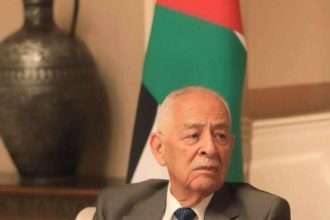 العيسوي يعزي بوفاة رئيس لجنة خدمات مخيم البقعة