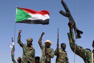 الجيش السوداني يتصدى لهجمات الطائرات المسيرة وينفذ ضربات في دارفور