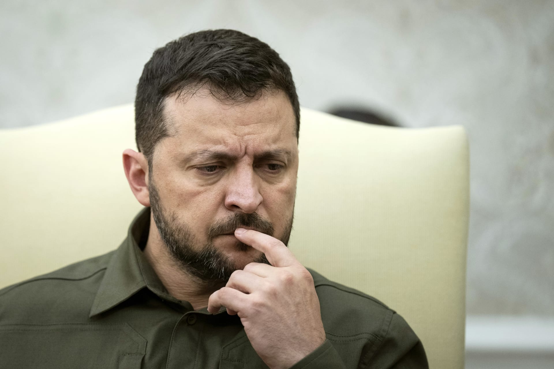 مدفيديف: زيلينسكي في "زوغزوان" وسقوطه وشيك