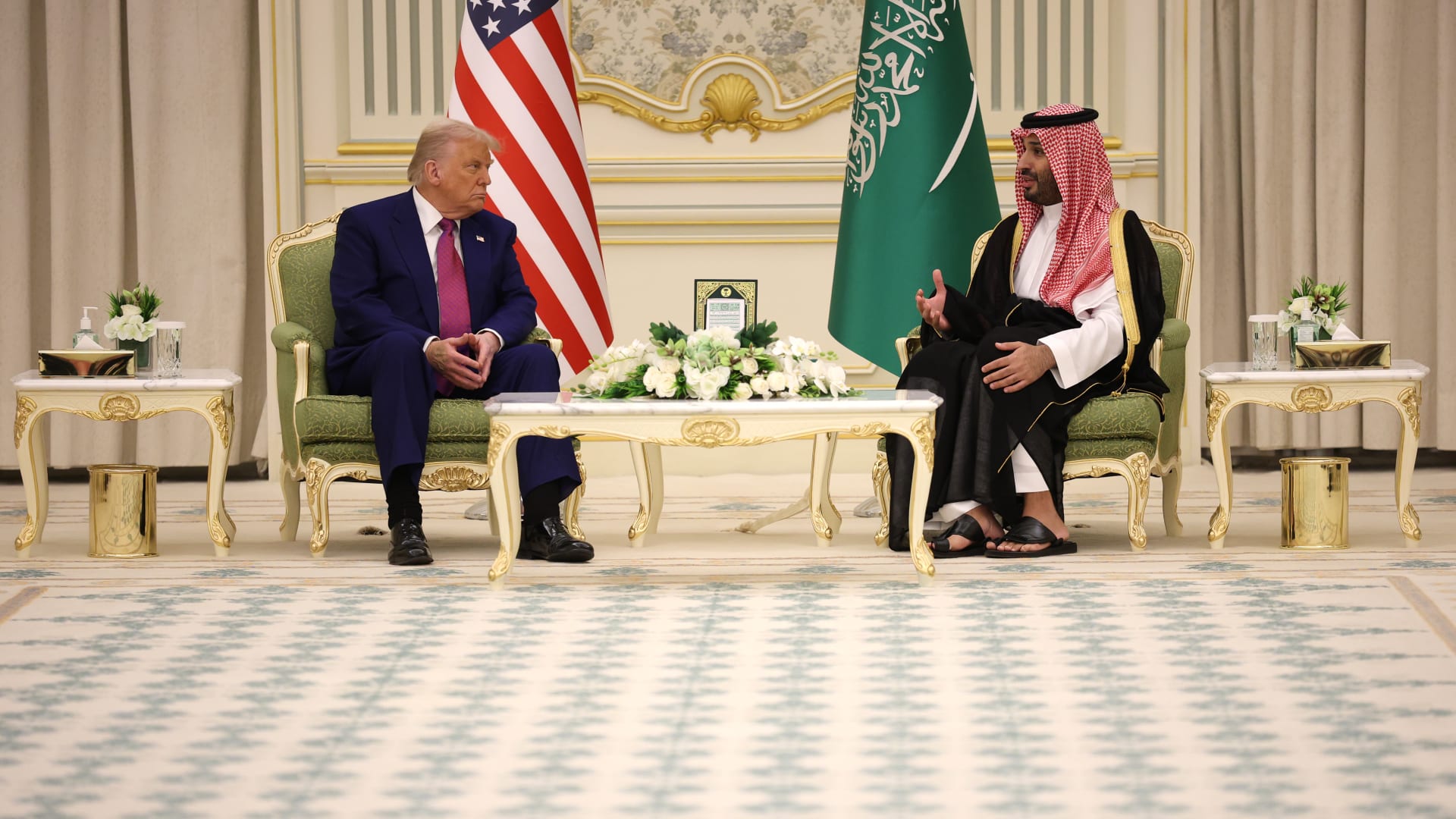 صورة حول : اتفاقيات دفاعية واقتصادية على طاولة بن سلمان وترامب اتفاقيات دفاعية واقتصادية على طاولة بن سلمان وترامب