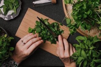 الكزبرة.. عشبة قديمة بفوائد صحية مذهلة