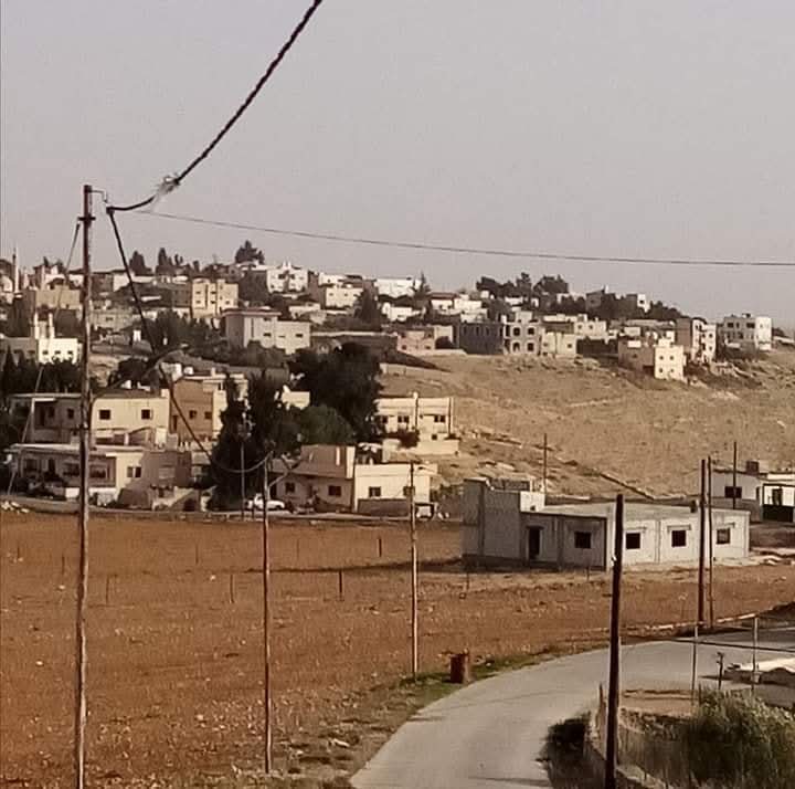 حوشا (البنت الطموح) درّة البلدات وميدان الرجولة.