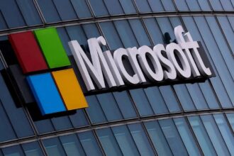 محكمة بريطانية تصدم مايكروسوفت بشأن إعادة بيع تراخيص البرامج