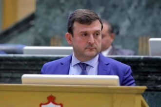 النائب العمري رئيسًا للجنة السياحة والآثار العامة بتوافق كامل بين أعضاء اللجنة