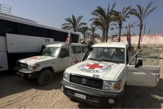 الصليب الأحمر والقسام يواصلان البحث جنوب غزة