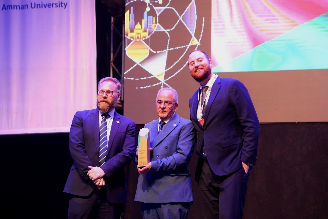 إعلان فوز عمان الاهلية بالمركز 23 عربياً والأولى على الجامعات الأردنية بحفل اختتام فعاليات قمة التايمز