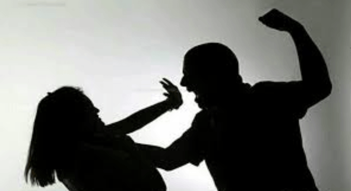 صورة حول : طفلة تفارق الحياة إثر اعتداء والدها عليها في الأردن طفلة تفارق الحياة إثر اعتداء والدها عليها في الأردن