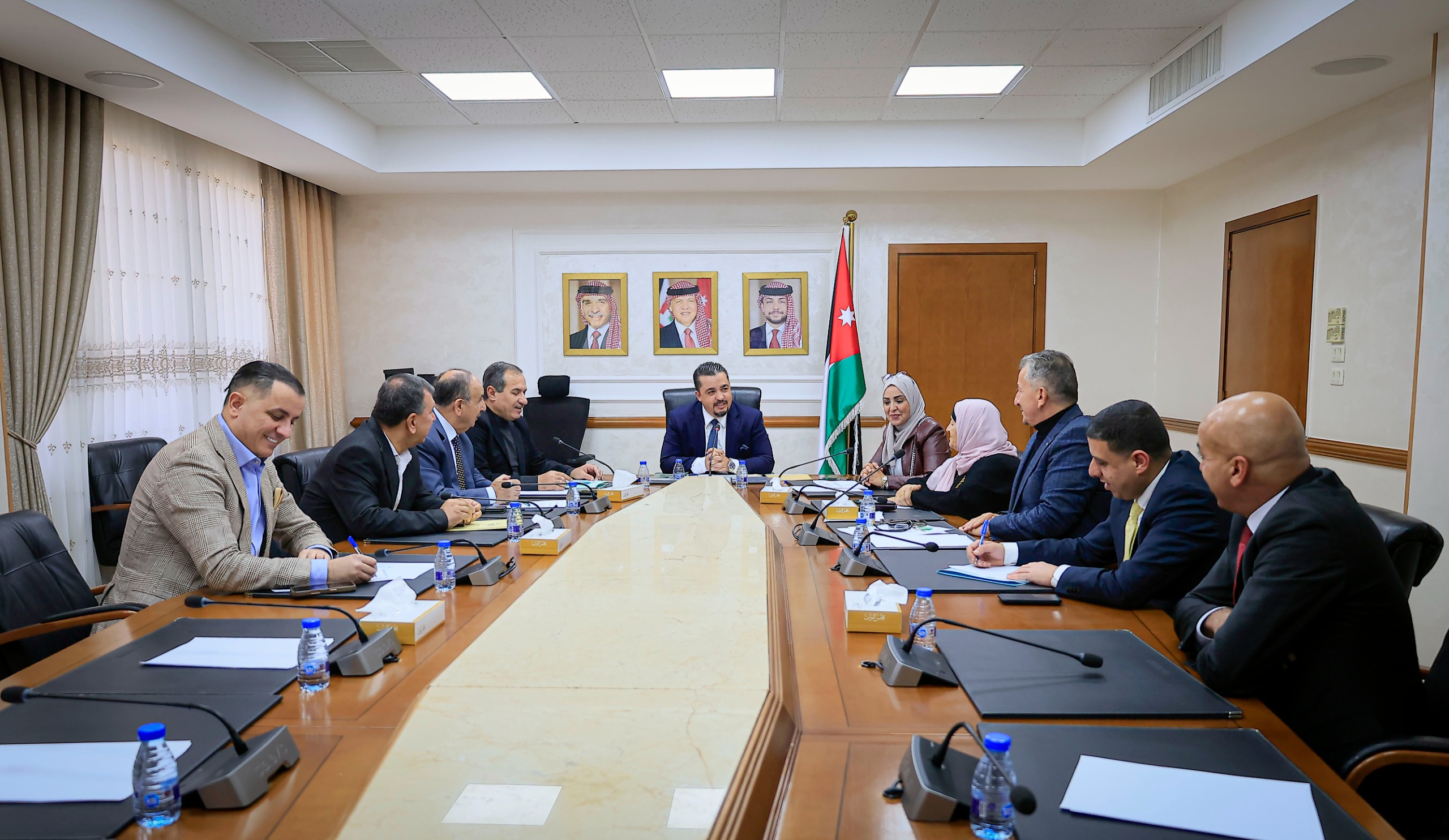 "القانونية النيابية" تشرع بمناقشة مشروع قانون التنفيذ الشرعي لعام 2025