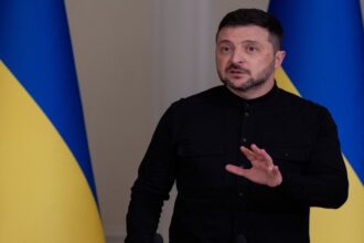 زيلينسكي: الولايات المتحدة مفتاح إنهاء الحرب مع روسيا