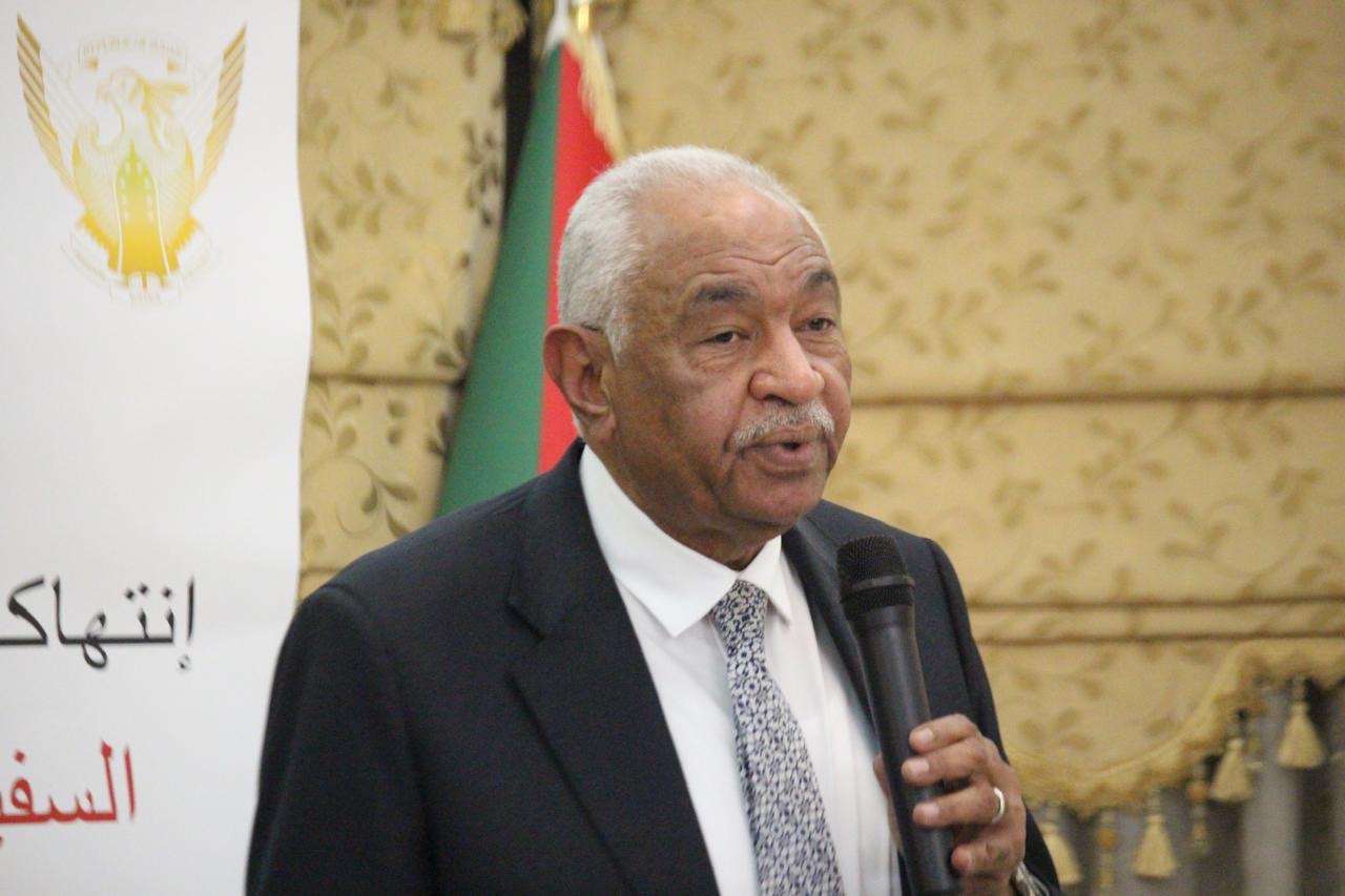 بالفيديو والصور مؤتمر صحفي لسفير السودان لدى الأردن