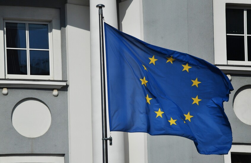 صورة حول : الاتحاد الأوروبي يطلب ضمانات أوكرانية بعد فضيحة فساد الاتحاد الأوروبي يطلب ضمانات أوكرانية بعد فضيحة فساد