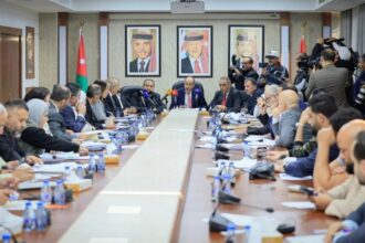 نواب يطالبون بحصر الذمم المالية وتعزيز الرقابة على مشاريع الأشغال العامة