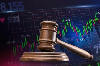 إحالة شركة تداول دولية للمحكمة بتهم الاحتيال وإساءة الأمانة