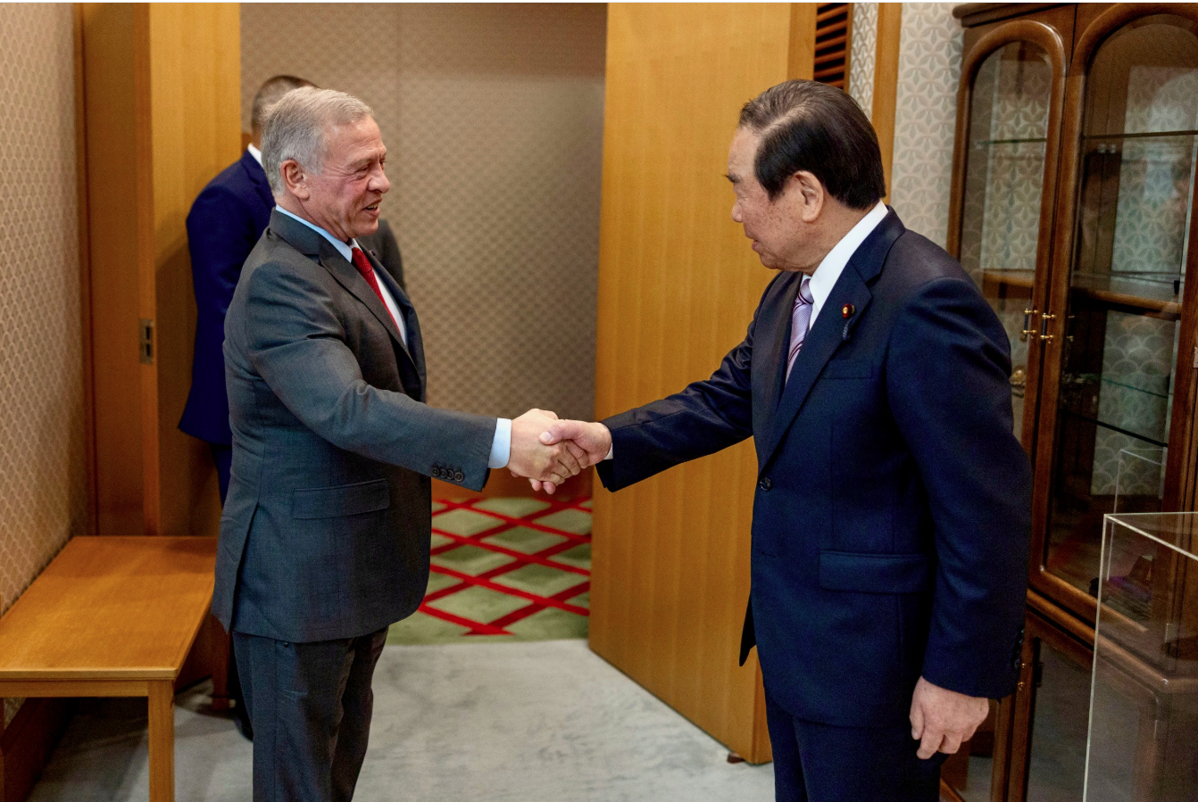 عاجل | الملك يؤكد عمق الشراكة الأردنية–اليابانية ويبحث المستجدات الإقليمية