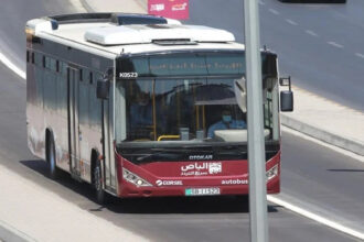 291 حافلة مزودة بأنظمة النقل الذكية في عمّان