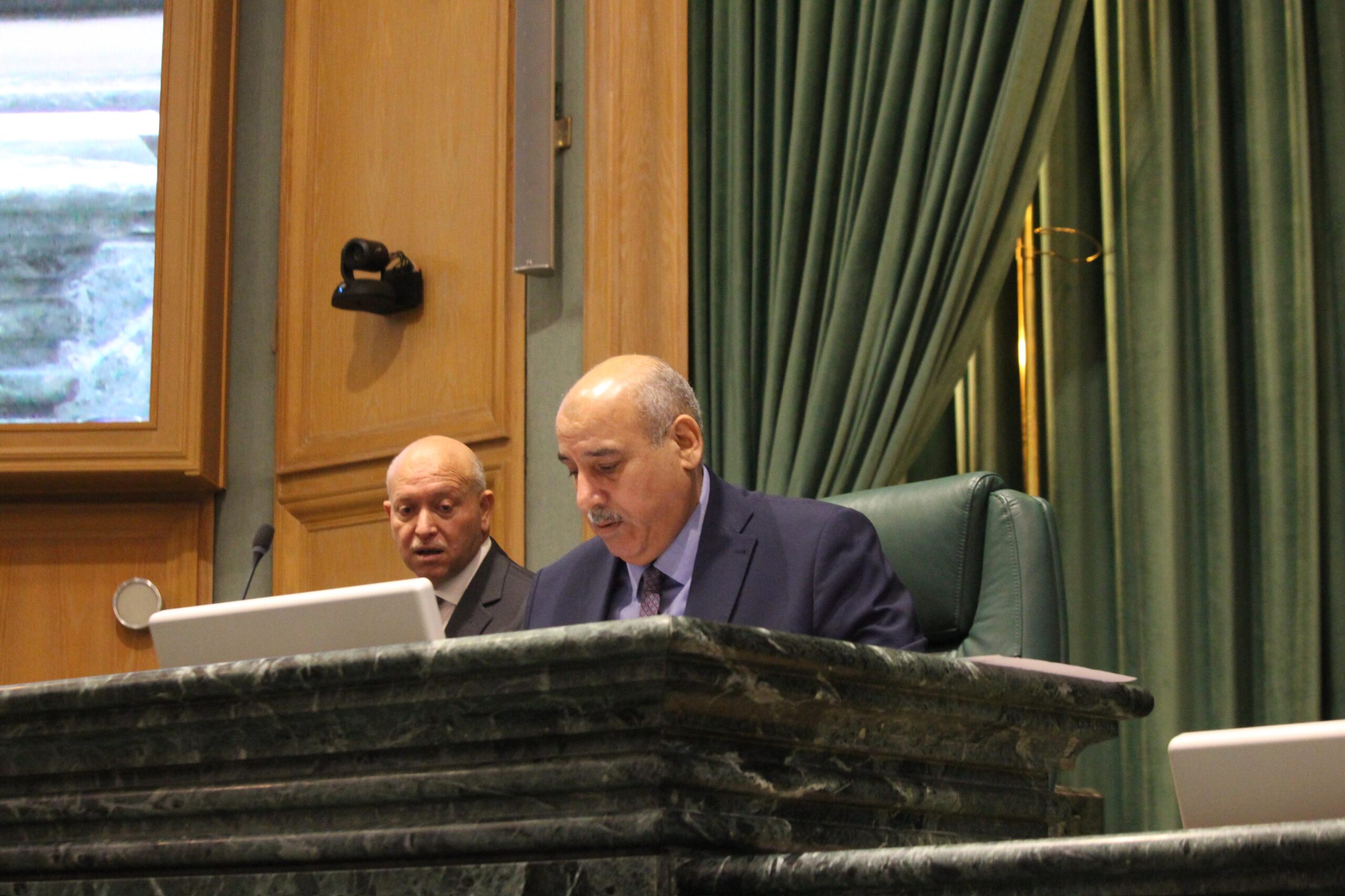 صورة حول : بالفيديو…القاضي: نستذكر الحسين برؤية مسيرة راسخة يقودها الملك بالبناء والنهضة. بالفيديو…القاضي: نستذكر الحسين برؤية مسيرة راسخة يقودها الملك بالبناء والنهضة.