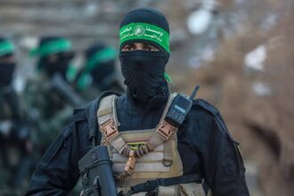 حماس تدين مجزرة الاحتلال في غزة وخانيونس وتطالب بوقف فوري للانتهاكات