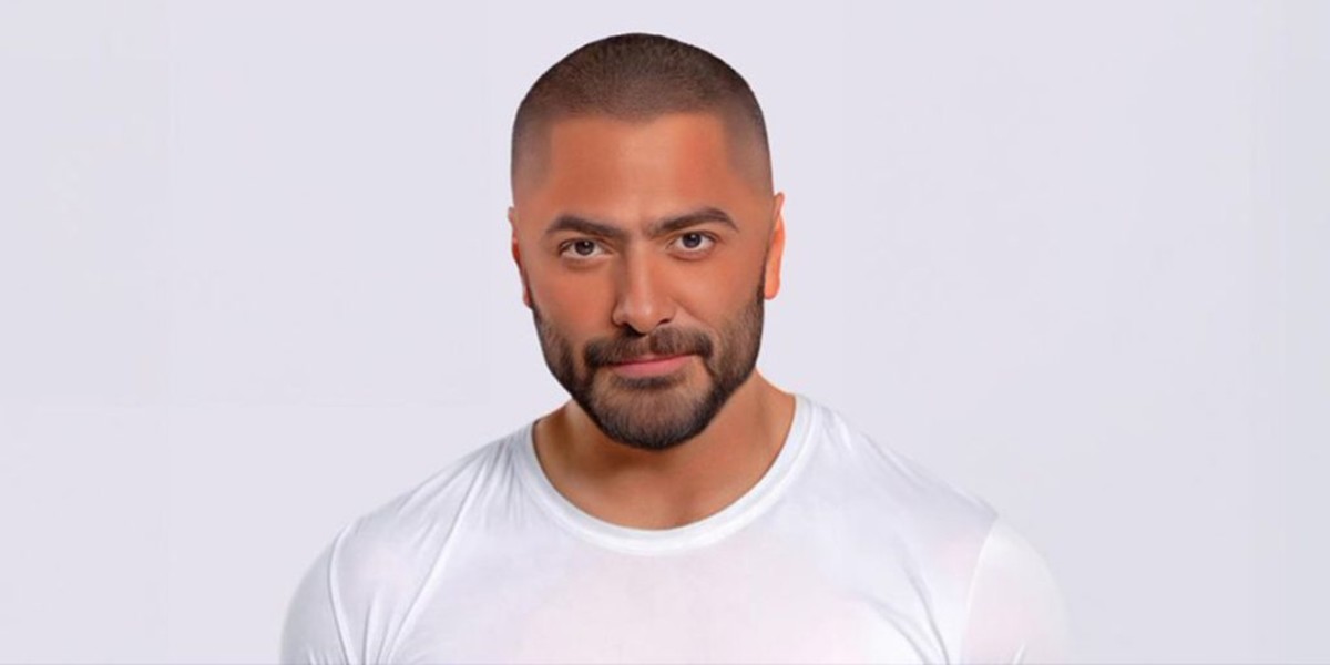 تامر حسني يوضح حول حالته الصحية بعد العملية