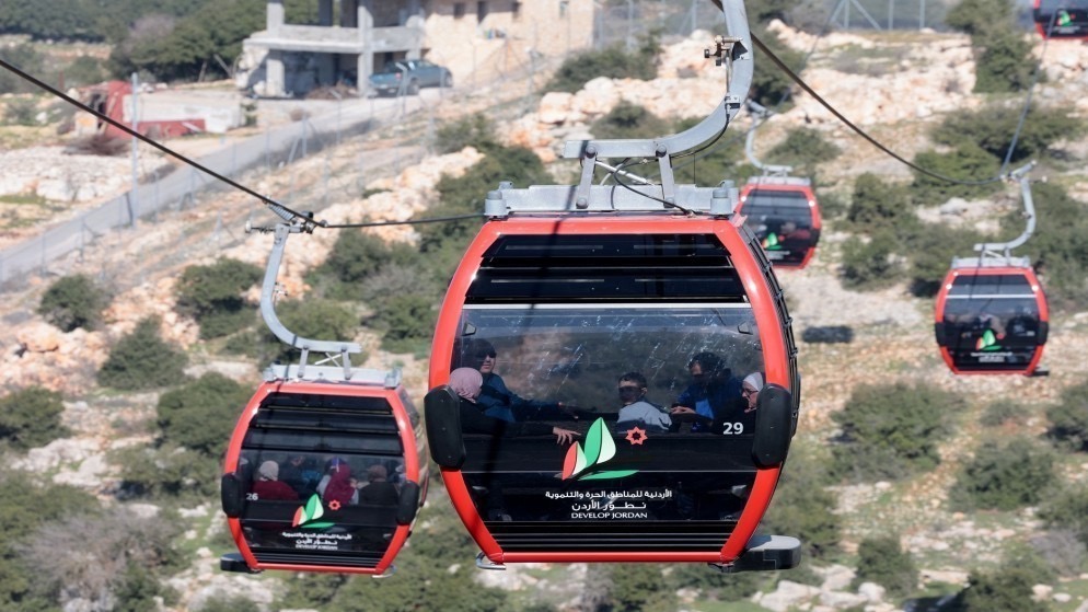 صورة حول : تلفريك عجلون يستأنف استقبال الزوار تلفريك عجلون يستأنف استقبال الزوار