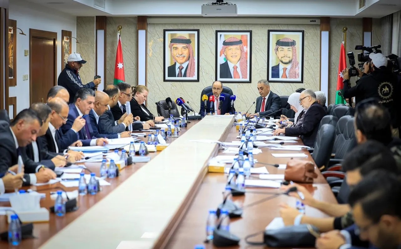 "المالية النيابية" تناقش موازنة التخطيط والإحصاءات لعام 2026