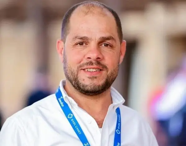 الصحفي عبدالرزاق أبو هزيم في ذمة الله