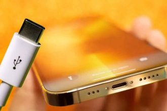 وفاة عائلة كاملة إثر حريق بسبب شاحن هاتف في شبرا