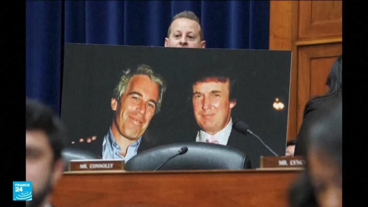 ترامب يوقع قانونًا لنشر ملفات جيفري إبستين السياسية