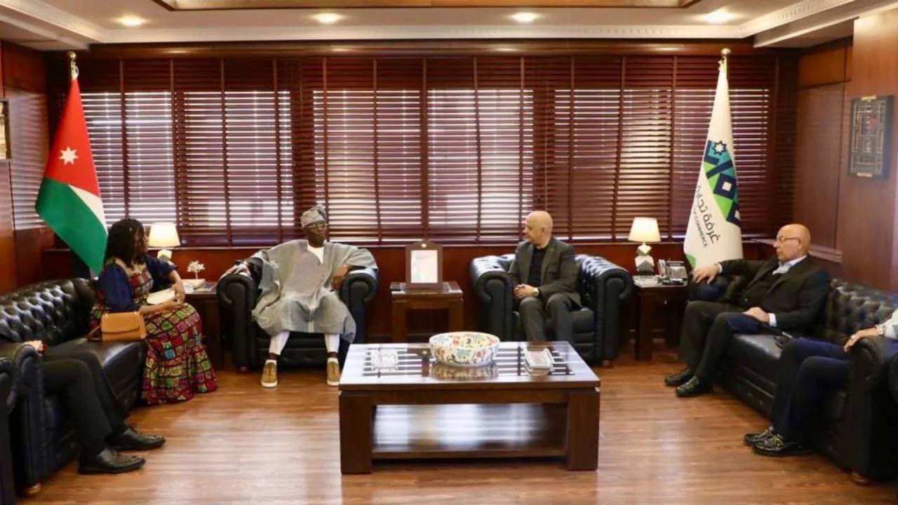 صورة حول : غرفة تجارة عمان وبنين تبحثان تعزيز التعاون التجاري والاقتصادي غرفة تجارة عمان وبنين تبحثان تعزيز التعاون التجاري والاقتصادي