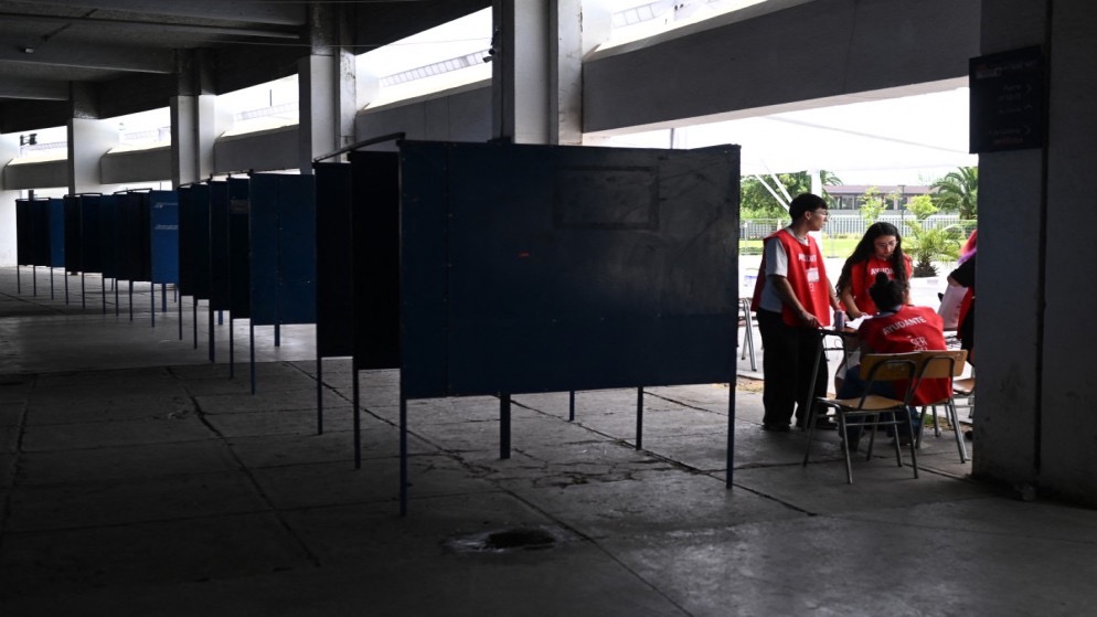 صورة حول : تشيلي تنتخب رئيسها الجديد بين يسارية متقدمة ويمين متطرف تشيلي تنتخب رئيسها الجديد بين يسارية متقدمة ويمين متطرف