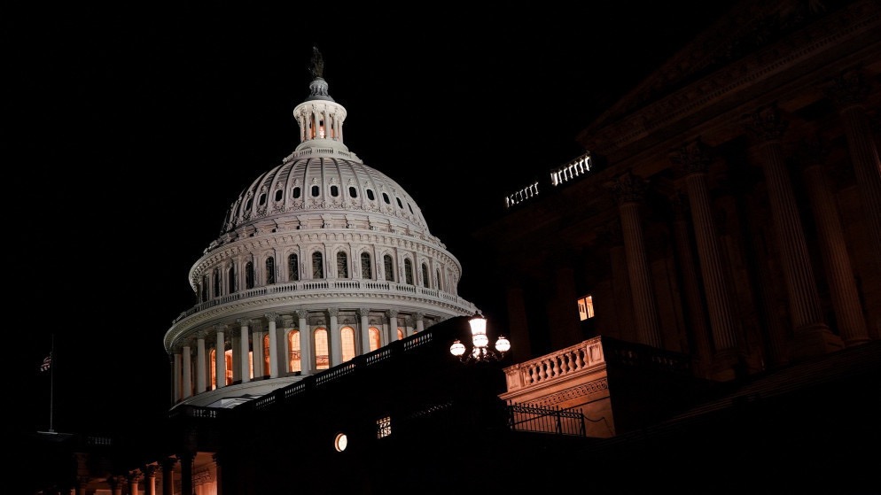صورة حول : مجلس الشيوخ الأميركي يتحرك لإنهاء أطول إغلاق حكومي في تاريخ البلاد مجلس الشيوخ الأميركي يتحرك لإنهاء أطول إغلاق حكومي في تاريخ البلاد