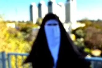 بسبب النقاب… طالبة فلسطينية ترفع دعوى ضد جامعة بار-إيلان