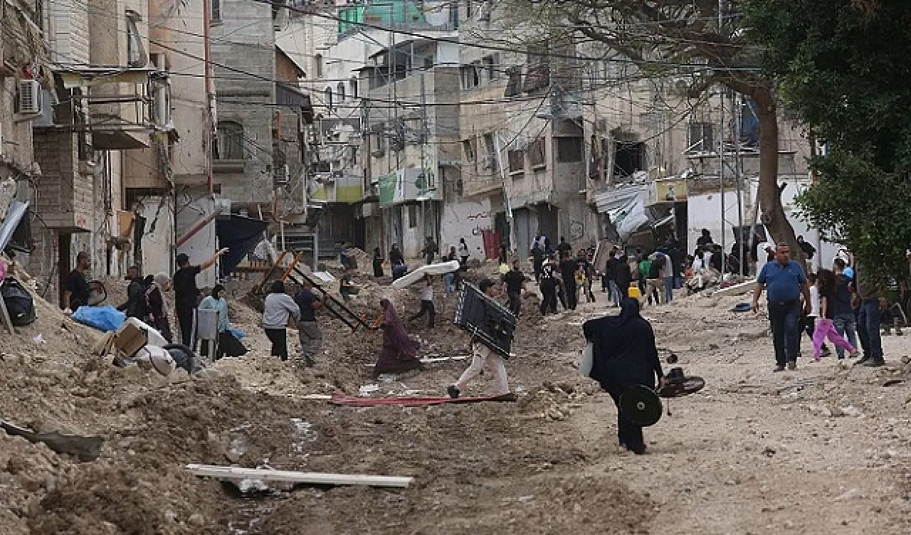 بعد الهدم والنزوح: نازحو طولكرم يعلقون بين المدرسة ووعد العودة