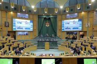 النواب يناقش 11 مشروعا الإثنين