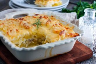 تعرف على طريقة عمل فطيرة السمك