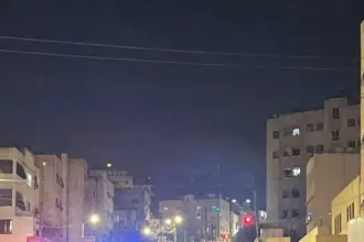 انتشار أمني واسع في نزال وطائرات درون تحلق بالسماء