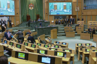 “المالية النيابية” تناقش موازنة وزارة الاتصال الحكومي والدوائر التابعة لها لعام 2026