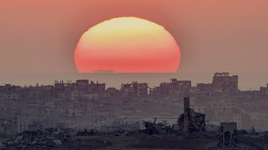 مصر تدرّب قوة شرطية فلسطينية للمشاركة في حفظ الأمن في غزة