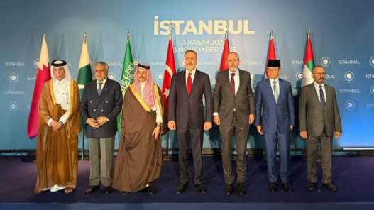 الصفدي يشارك في اجتماع إسطنبول الوزاري حول غزة لبحث وقف إطلاق النار والوضع الإنساني