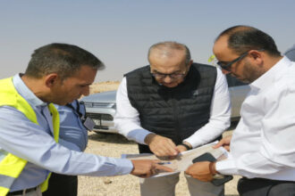 جولة ميدانية لأبو السمن في معان لمتابعة مشاريع صحية كبرى