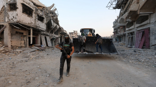 مصر تقترح على حماس تسليم أسلحة رفح مقابل ممر آمن