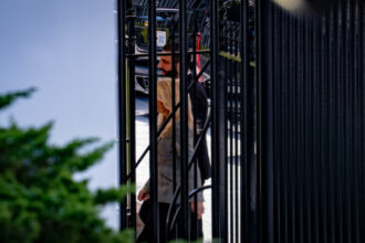 الشرع يبحث مع ترامب ملفات سوريا في البيت الأبيض