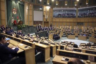 البرلمان يوضح: نقل زوج نائبة تم بموافقة رسمية ولأسباب إنسانية