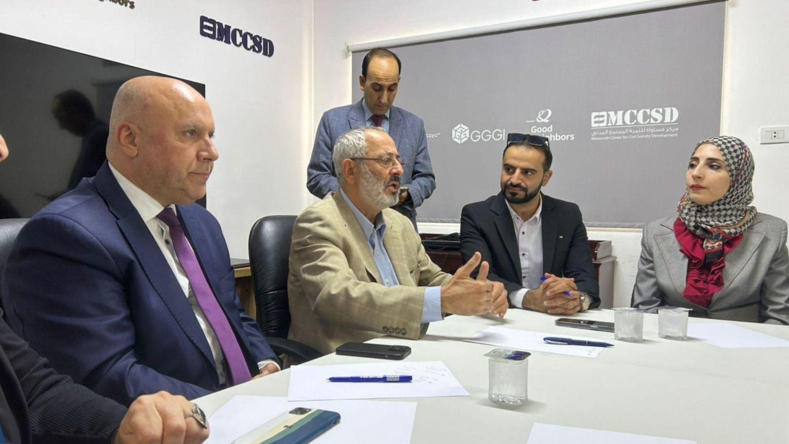 جلسة حوارية في المفرق تبحث توسيع فرص العمل عبر الطاقة المتجددة