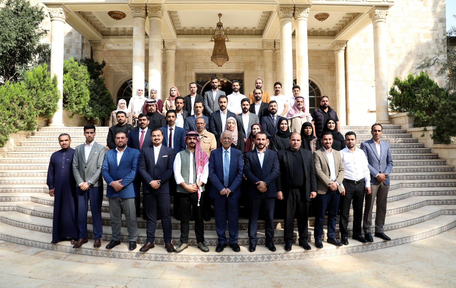 *العيسوي: حكمة القيادة الهاشمية ووحدة الصف يجسدان قوة الأردن ومنعته*