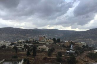 عجلون تحت تأثير أمطار غزيرة وبرَد..