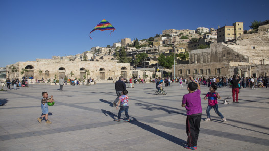 صورة حول : الأردن يحقق تقدماً واضحاً في صحة وتعليم الأطفال: 4.7 مليون طفل يشكلون 40% من السكان الأردن يحقق تقدماً واضحاً في صحة وتعليم الأطفال: 4.7 مليون طفل يشكلون 40% من السكان