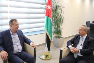 وزير الزراعة يلتقي السفير الإندونيسي لتعزيز التعاون الزراعي بين الأردن وإندونيسيا