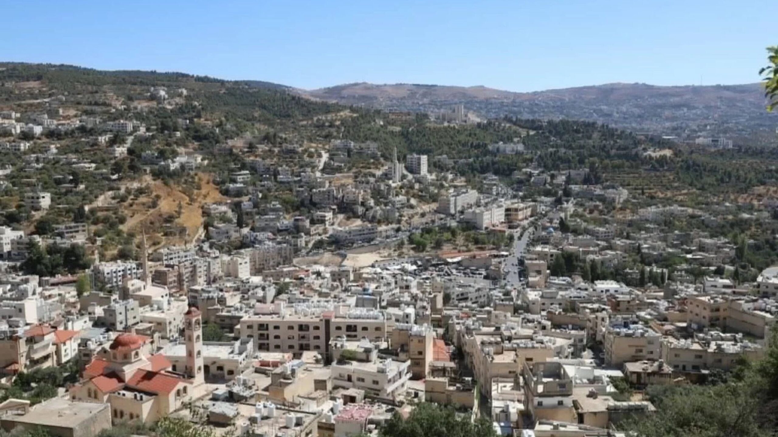 فاعليات عجلون: العملية الأمنية في الرمثا تؤكد جاهزية الأجهزة وحماية الوطن من الفكر المتطرف