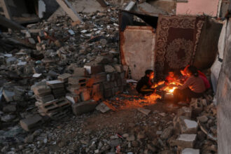 الأونروا تحذر من كارثة إنسانية في غزة بسبب الحصار والدمار